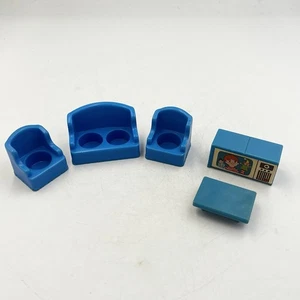 Vintage 1970s Fisher Price "ROOMS" Blue Playset #909 TV Chairs Sofa Table RARE! - Picture 1 of 13