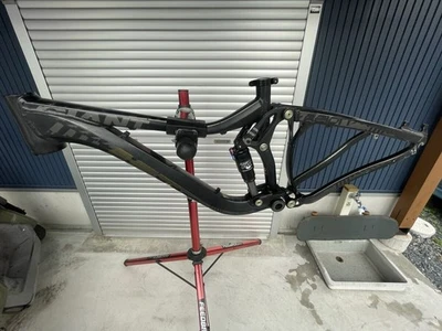 GIANT Reign MTB Aluminum Frame 26inch - Image 1 of 4