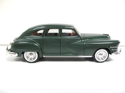 SOLIDO - 1948 克莱斯勒 WINDSOR(金属绿色)- 1/43 压铸 — 第 1/4 张图片
