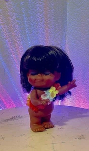 Vintage Unbranded Souvenir Hawaiian Kissing Hula Girl Doll   1950-60's - Picture 1 of 8