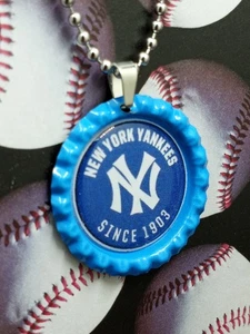 NY Yankees Baseball Pendant Necklace - Picture 1 of 2