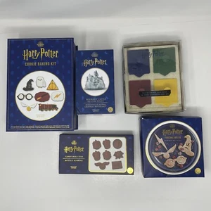 William Sonoma Wizarding World Harry Potter Baking Kit Molds Cutter Lot of 5 - Picture 1 of 22