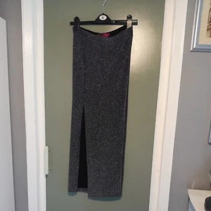 Boohoo Black & Silver Pencil Skirt with Split 10 - Picture 1 of 4