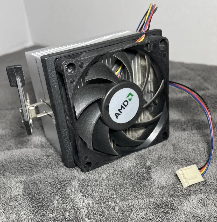 AV-Z7UB01B001-1409 正品 AMD 库存 CPU 冷却器 罕见 HTF 按原样 — 第 1/4 张图片