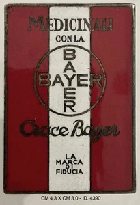 BAYER GERMANIA MEDICINALI DISTINTIVO PUBBLICITARIO PROD. A.E.LORIOLI MILANO - Foto 1 di 8