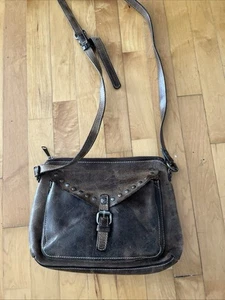 Vtg Patricia Nash Studded Brown Distressed Leather Crossbody Bag READ descriptio - Picture 1 of 13