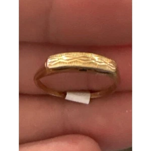 Vintage 14k yellow gold deco etched band Ring - Picture 1 of 2