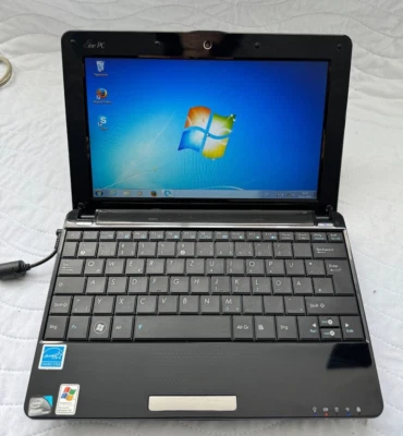 Asus Eee PC1005HAG Intel Atom1.60GHz 160GB HDD 1GB RAM Windows 7 Pro - Bild 1 von 4