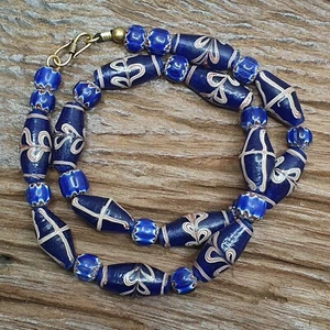 Stunning Vintage Blue Floral Beaded Necklace with Chevron Beads - Picture 1 of 15