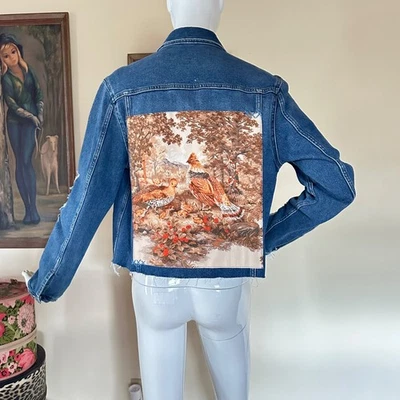 Винтажная джинсовая куртка 80-х с вырезом нашивка на спину состаренная на заказ переработанная M/L - Изображение 1 из 4