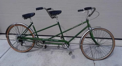 Bicicleta tandem 'BARN FIND' anos 60-70 Schwinn Twinn De Luxe - Imagem 1 de 4