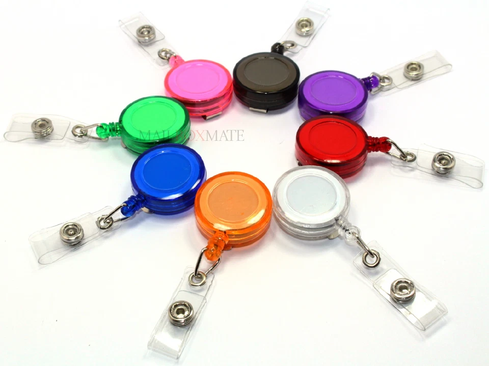 BADGE REEL - RETRACTABLE RECOIL YOYO SKI PASS ID CARD HOLDER KEY CHAIN  - Image 1 of 1