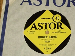PILITA *OZ  7" 45  ' HONEY LOVE ' 1969 VGC+ - Picture 1 of 2