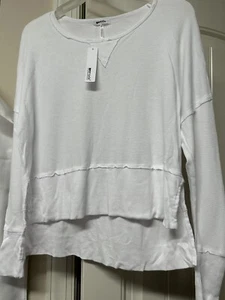 LA Made Women's White Crew Neck Long-Sleeve Ribbed Top Sz XS - Picture 1 of 4