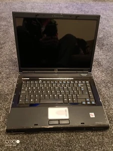 Hp Pavilion dv5000 laptop notebook AMD Sempron 512Mb RAM No HDD for parts - Picture 1 of 6
