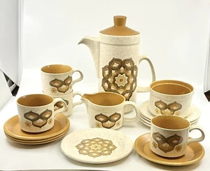 Royal WORCESTER PALISSY KALABAR 15PIECE COFFEE SET - Picture 1 of 2