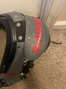 Riddell Recon Youth Football Shoulder Pads L 13”-14” "Pls Read Description" - Picture 1 of 9