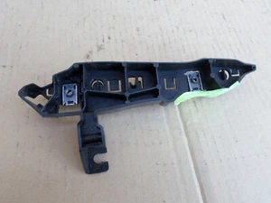 Peugeot 3008 Stoßstange vorne rechts Befestigung Halter 9810975380 - Bild 1 von 3