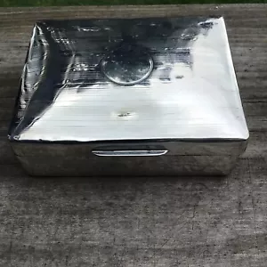 ANTIQUE SILVER CIGARETTE BOX WITH CEDAR WOOD INTERIOR LONDON 1933 - Picture 1 of 14