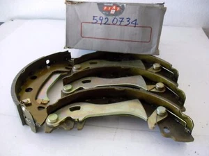 GANASCE FRENO FIAT  CAMPAGNOLA 110 2.0 2.4D ORIGINALI FIAT EPOCA 5920734 - Foto 1 di 1