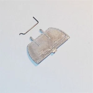 Dinky Toys 25v 252 Bedford Refuse Dust Truck Rear Door Set - Picture 1 of 4