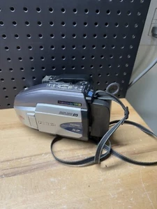 (A) Panasonic Palmcorder VHSC, PV-L452D, 750x Digital Zoom No Charger - Picture 1 of 6