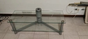 Mobile / Tavolino porta televisore In Cristallo - Foto 1 di 4