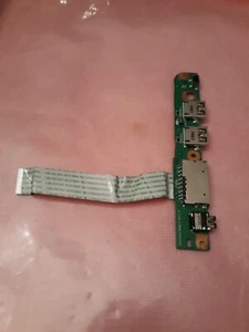 OEM Acer Aspire R3-471T Series 14" USB Audio Card Reader W/ Cable DA0ZQXTB8E0 - Picture 1 of 3