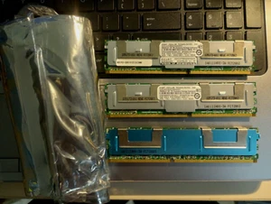Smart Modular Technology 4GB PC2-5300F - 555 -11 - Picture 1 of 6