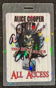 Pase de concierto de acceso completo firmado por Alice Cooper (Beckett) "Teatro de la muerte" - Imagen 1 de 3