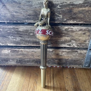 "Mango de barra de grifo de cerveza Schlitz Golden Girl Goddess on World Globe vintage de 12"" de alto" - Imagen 1 de 19