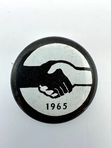 SNCC 1965 Student Non-Violent Comm Civil Rights B&W Handshake Cause Pin Button - Bild 1 von 6