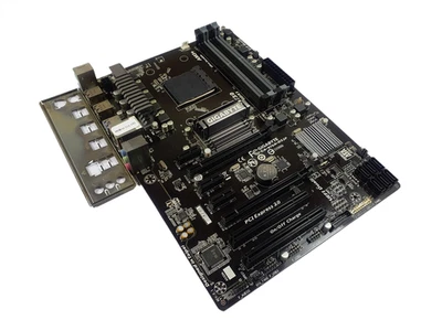 GIGABYTE GA-970A-DS3P AMD AM3+ ATX Motherboard no CPU Mount - Image 1 of 2