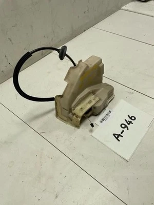 2006 2009 VOLKSWAGEN RABBIT ATUADOR DE TRAVA DE PORTA LATERAL DO PASSAGEIRO DIANTEIRO DIREITO  - Imagem 1 de 4