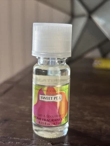 White Barn Bath & Body Works Sweet Pea Raumduftöl 0,33 Oz. - Bild 1 von 3