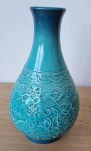 Royal Doulton Beswick Turquoise Cathay Pottery Vase 2385 - Picture 1 of 5