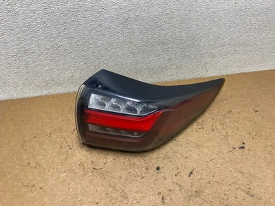 Nissan Murano 2019 a 2023 pasajero derecho luz trasera lateral derecha OEM S9437 DG Foto 1 de 4