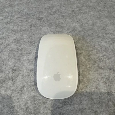 Apple Magic Mouse 2 - Silver/White UBC C CHARGING  - Image 1 of 3