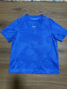 Nike Blue Dri Fit Tee Youth Boys Large Has Nike Written all Over Top, Excellent - Picture 1 of 2