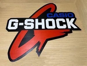TAGLIA XXL - Logo Display Casio G-Shock LEGNO Targa Poster Frogman MR-G GWF... - Foto 1 di 10