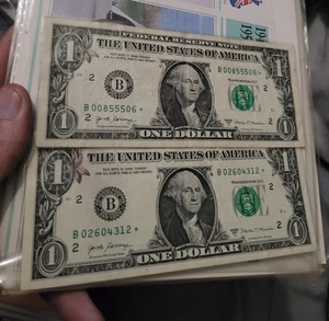 Lot Of 2, 2017A, B SERIES STAR NOTES Make Offer! - Picture 1 of 2