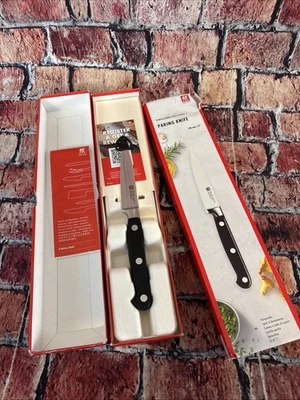 Zwilling 31020-101-0 Paring knife  Silver/Black - Image 1 of 4