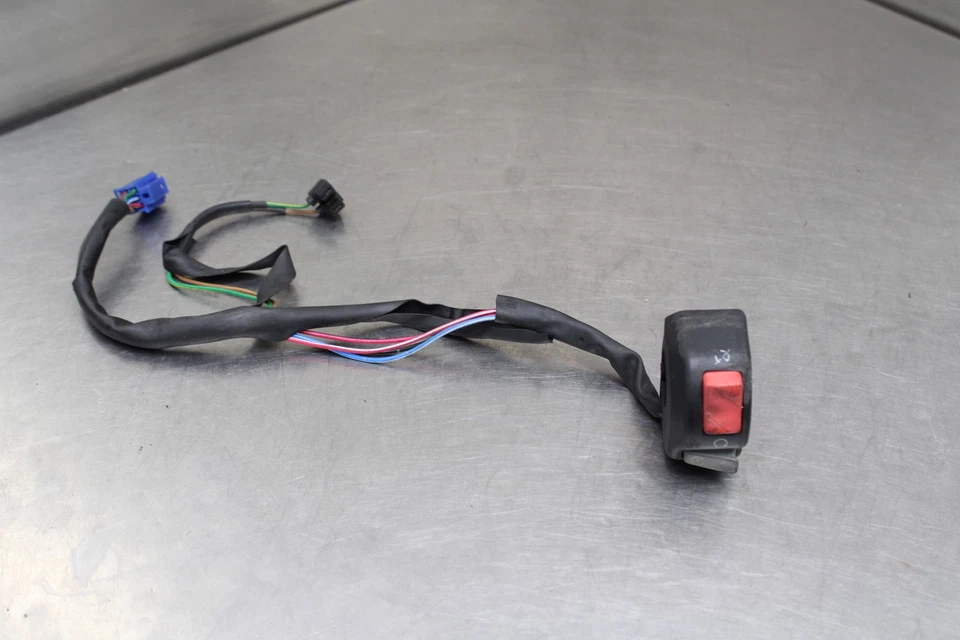 08-16 YAMAHA YZF R6 RIGHT CLIP ON HANDLE KILL OFF START SWITCH SWITCHES Foto 1 de 4