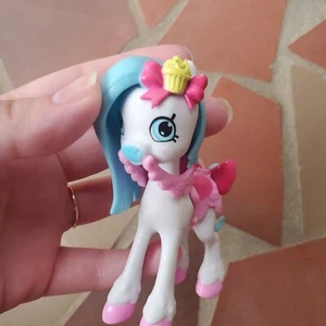 Shopkins Happy Places HAPPY STABLES PONICAKES PONY PETKINS EXCLUSIVE - Picture 1 of 7