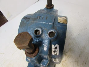 SKF SAF 511 Cast Iron Pillow Block Bearing Housing missing set screws (St1221) - Picture 1 of 3
