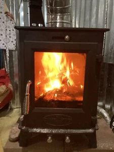 The Dwarf 5kw Small Wood Stove, rv/boat/cabin/bus wood stove - Picture 1 of 14