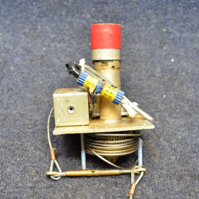 1D414-194R | BEECHCRAFT 95-B55 | CENTURY AUTOPILOT PITCH SERVO 28V0LTS - Image 1 of 4