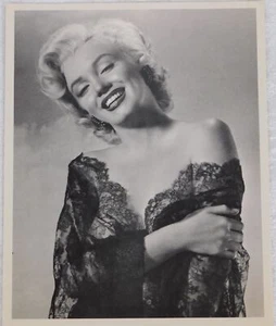 Vintage Marilyn Monroe Pin Up Girl Promotional Publicity Press Photos 8 x 10 - Picture 1 of 2