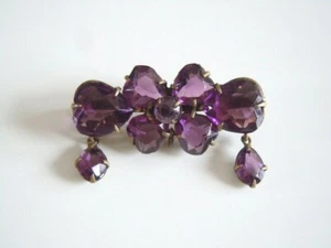Vintage Gablonz Brosche Steine Violett+2 Anhängern Kleeblatt Glücksklee - Bild 1 von 5