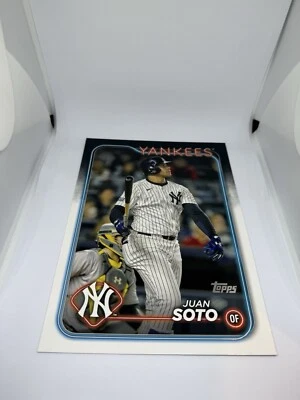 2024 Topps Update Juan Soto Super Box Oversized Image Variation US1 - Image 1 of 2